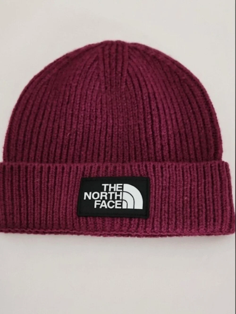 The North Face NWOT Purple Burgundy Knit Beanie Logo Hat OS
